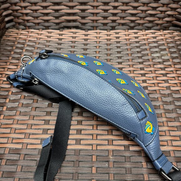 NWT Coach Warren Mini Belt Bag With Fish Print CT872 - Picture 3 of 8